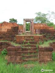 ปราสาทหนองหงส์ Khom / Khmer Ancient Historical Archeology Site