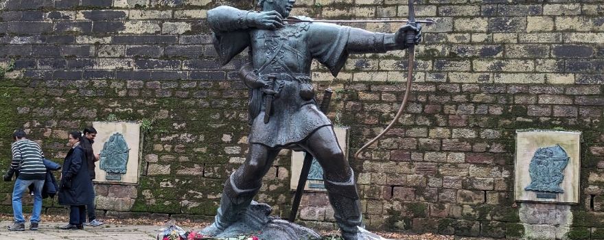 Robin Hood Statue