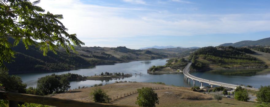 Lake of Cingoli