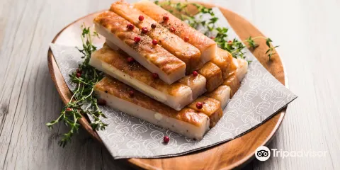 Sushikama Hompo Kawachiya （Kamaboko/Fishcake）