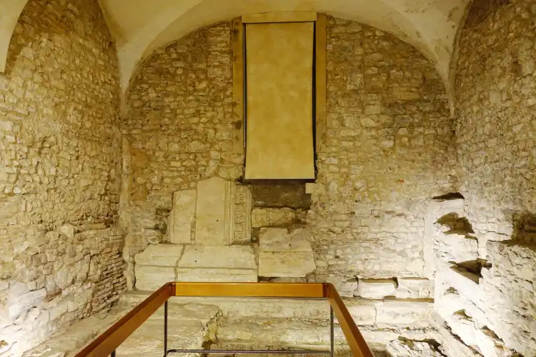 Hotel dekat Palazzo Martinengo Cesaresco Novarino