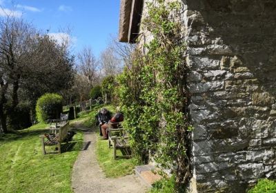 The Pales Meeting House