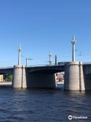 Kantemirovskiy Bridge