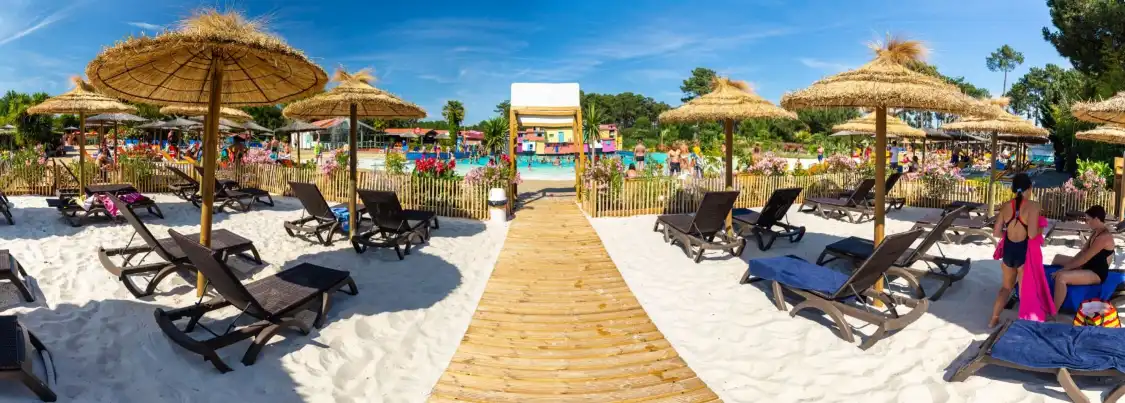 Hotels near Aqualand Bassin d'Arcachon