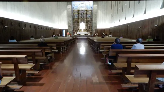 Basilica Menor de La Virgen del Camino