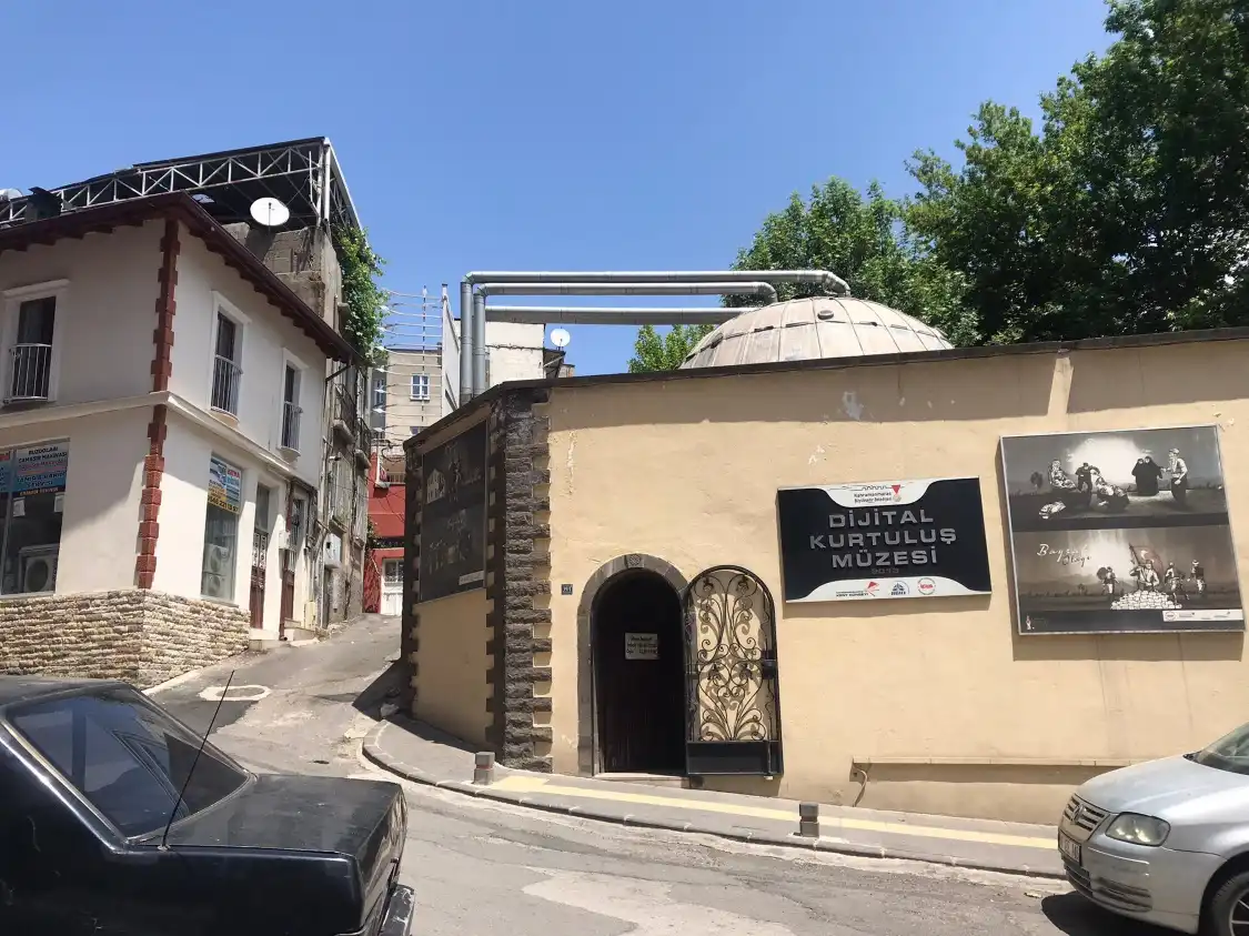 Hotels near Kurtulus Kent Muzesi