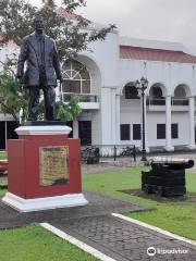 Jose Maria Peñaranda Monument