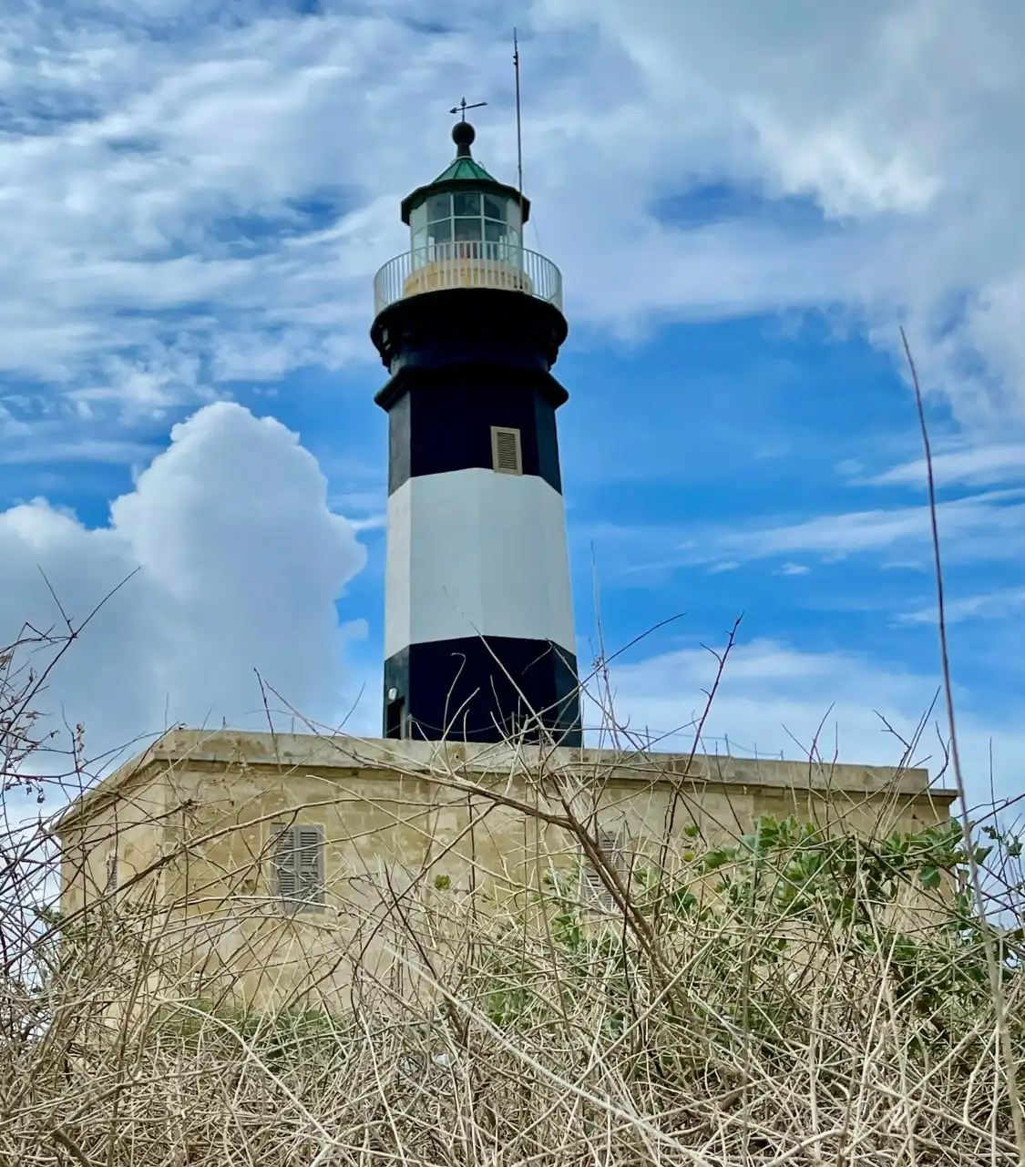Hotels near Fort Delimara
