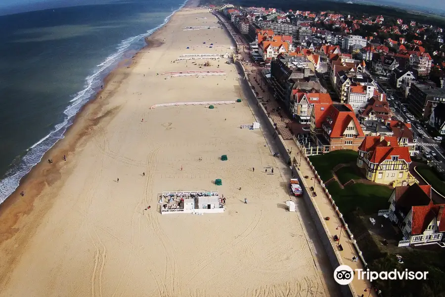 Strand van De Haan