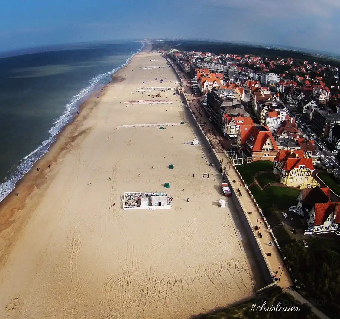 Hotels near De Haan Beach