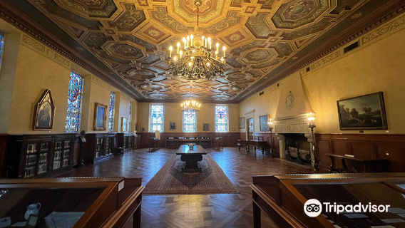 Armstrong Browning Library