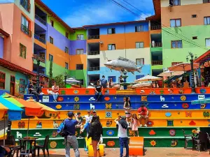 Plazoleta de Los Zócalos