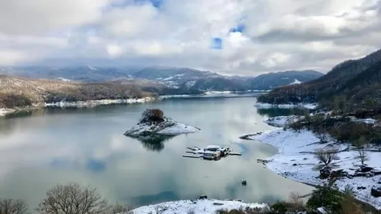 Lago del Salto