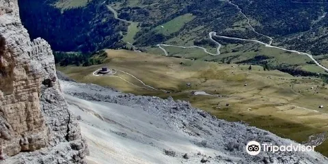 Sacrario Militare Germanico al Pordoi