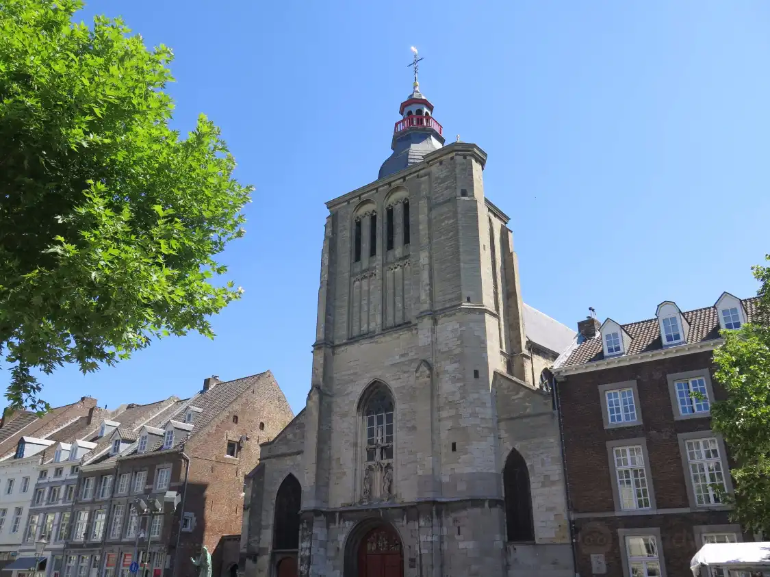 Hotels near Sint Matthiaskerk