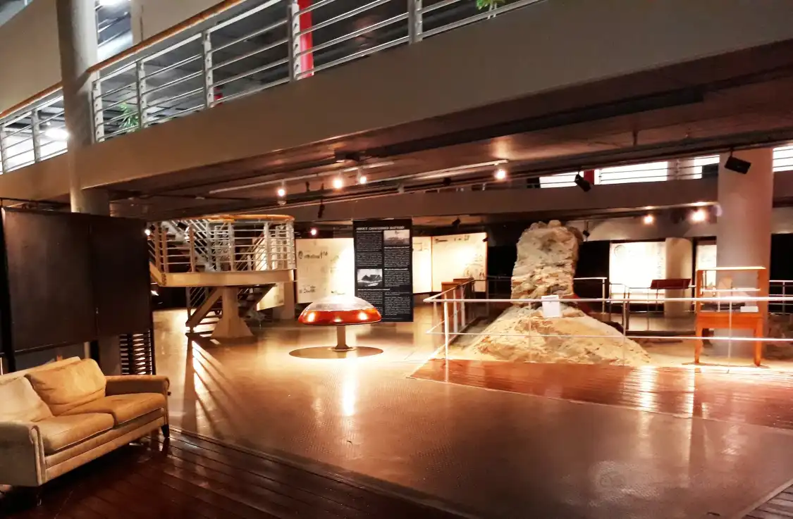 Hotels near Chavonnes Battery Museum