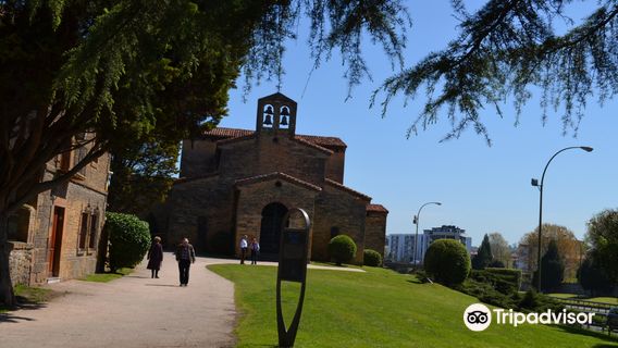 San Julian de los Prados