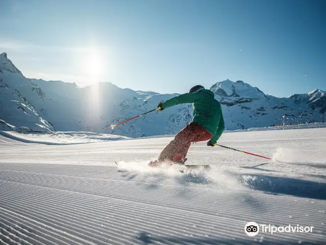 Skiing in Zermatt