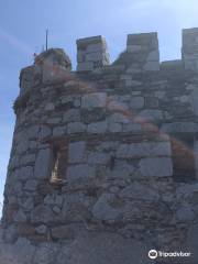 Hatchs Castle