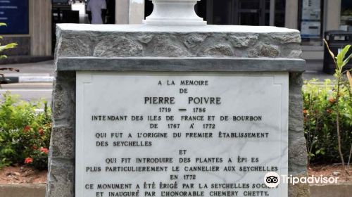 Pierre Poivre Statue