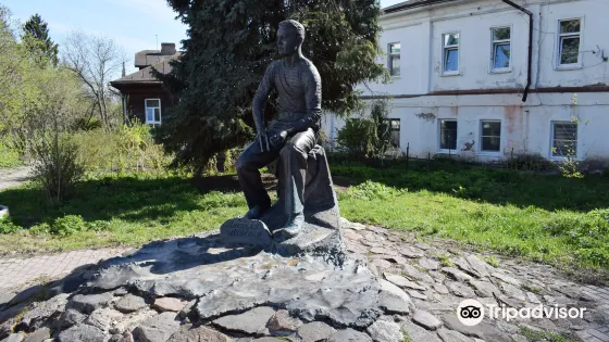 Aleksey Lebedev Statue