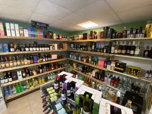 L&L Rum Shop