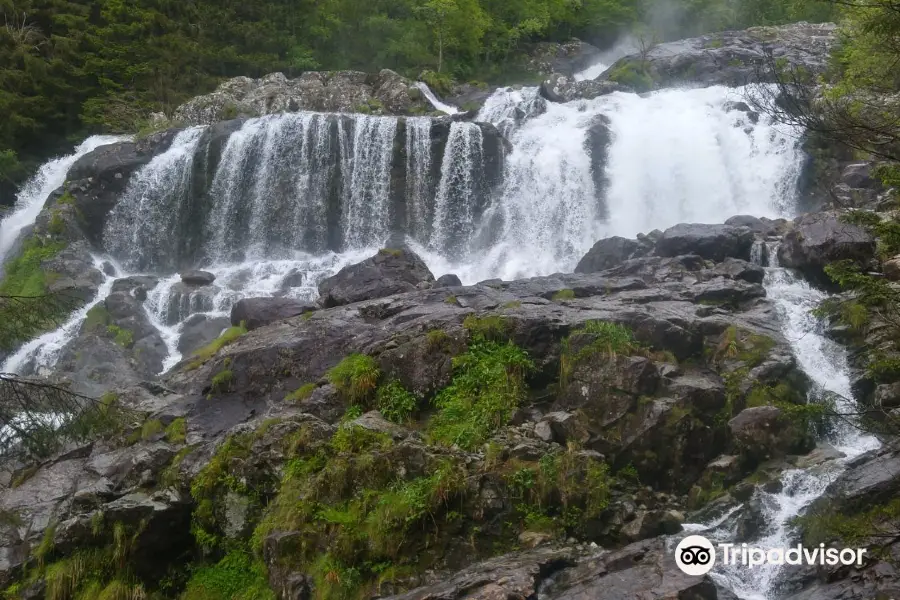 Hattebergfossen