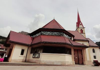 Chiesa Parrocchiale Santa Maria Assunta con Cimitero