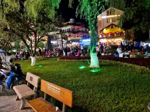 Quang Truong Square