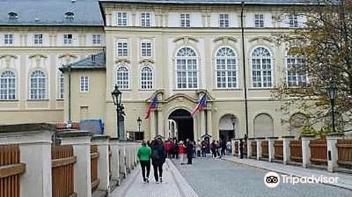 布拉格城堡畫廊