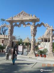 Pavapuri Jain Temple