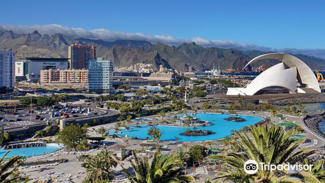 Parque Maritimo Cesar Manrique