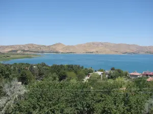 Lago di Hazar