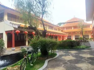 Thai-Chinese Cultural Center