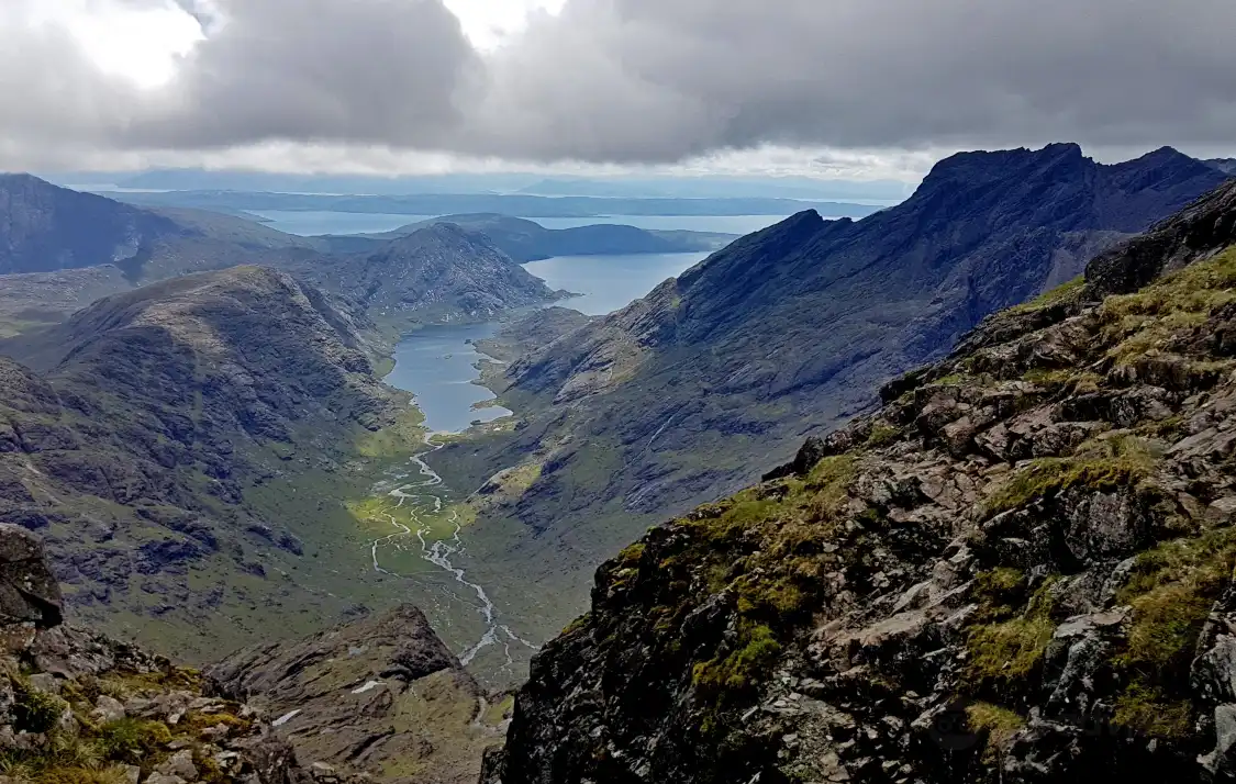 Hotels near Sgurr a Ghreadaidh and Sgurr a Mhadaidh