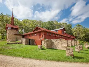 Taliesin Preservation: Frank Lloyd Wright Visitor Center