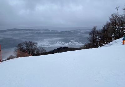 Megashira Hot Spring Megahira Ski Resort