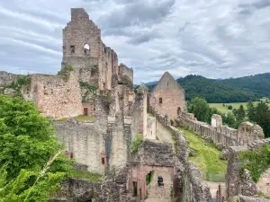 Ruine Hochburg