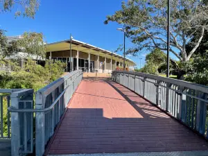 2nd World War Memorial Aquatic Centre (South Side Pool)