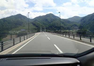 八ッ場大橋