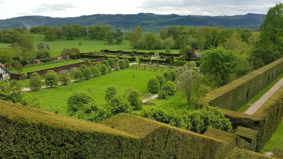 National Trust - Powis Castle and Garden