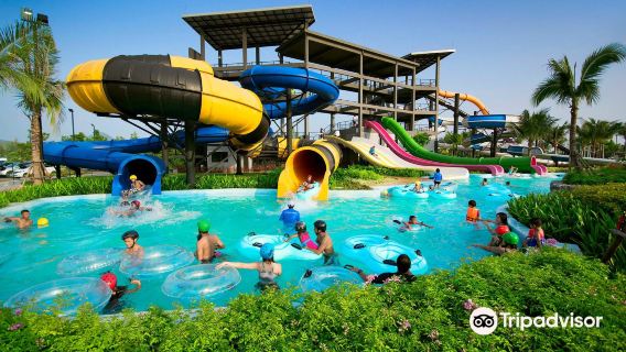 Black Mountain Water Park