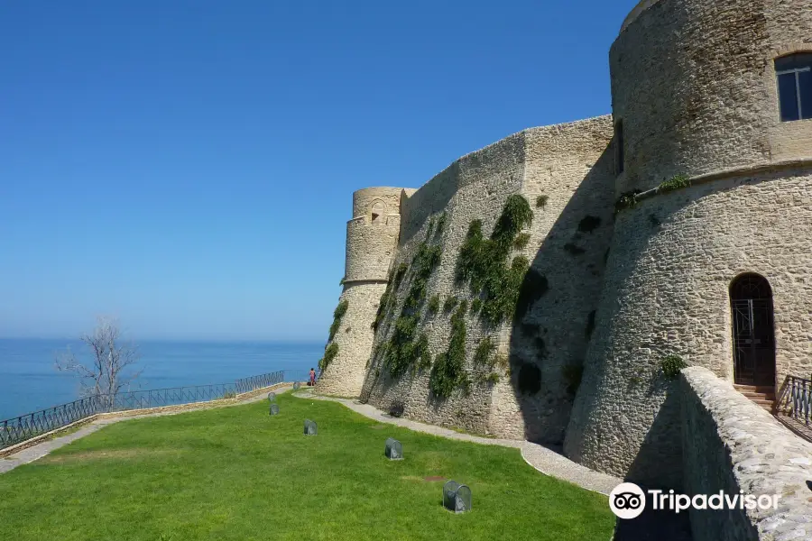 Castello Aragonese