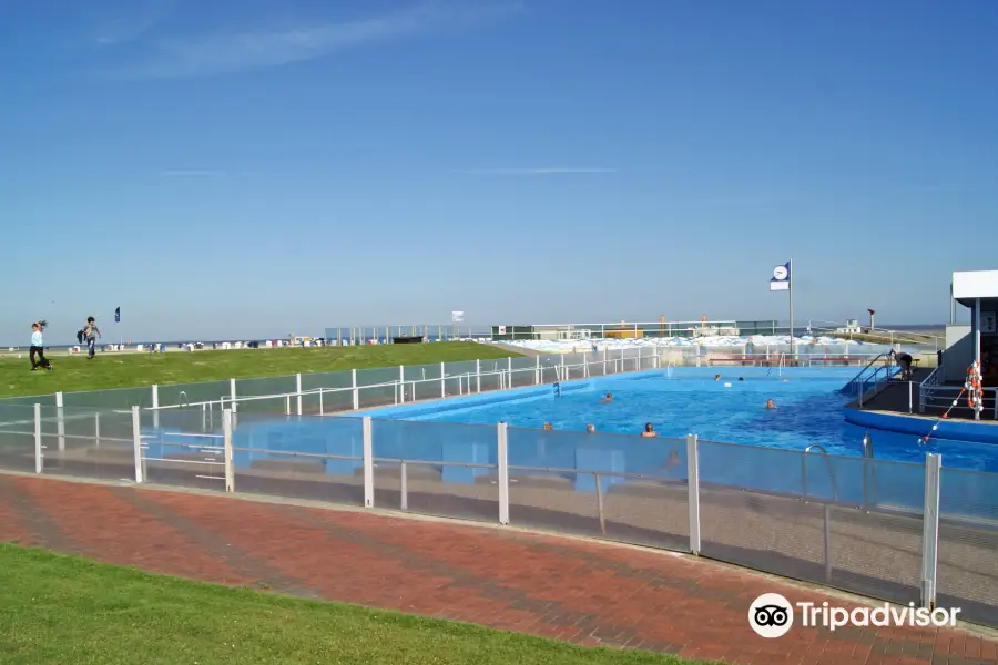 Beheiztes Meerwasser-Freibad