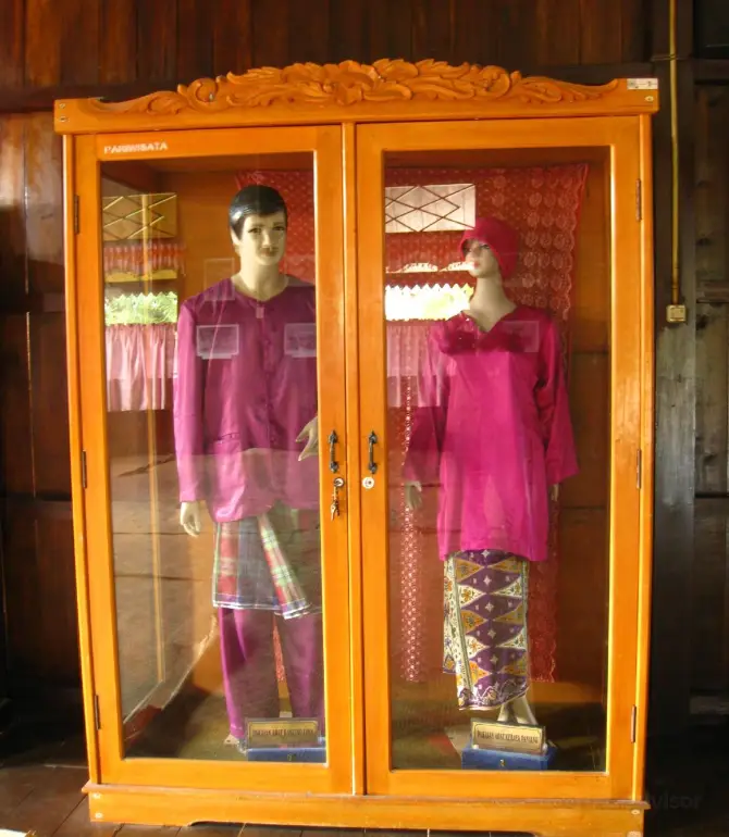Lesung Batang