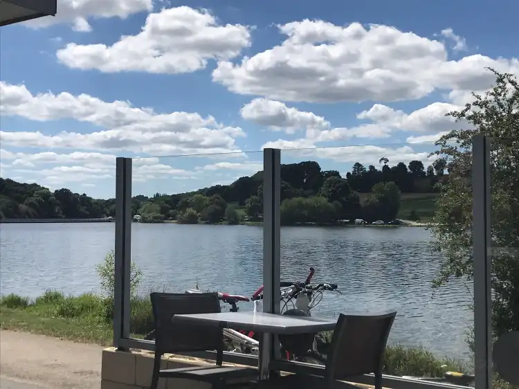 Hotel di Jugon Les Lacs