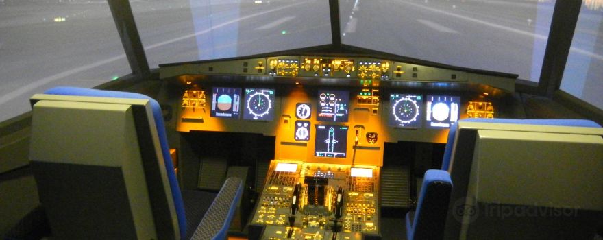 AviaSim Toulouse - Flight simulator