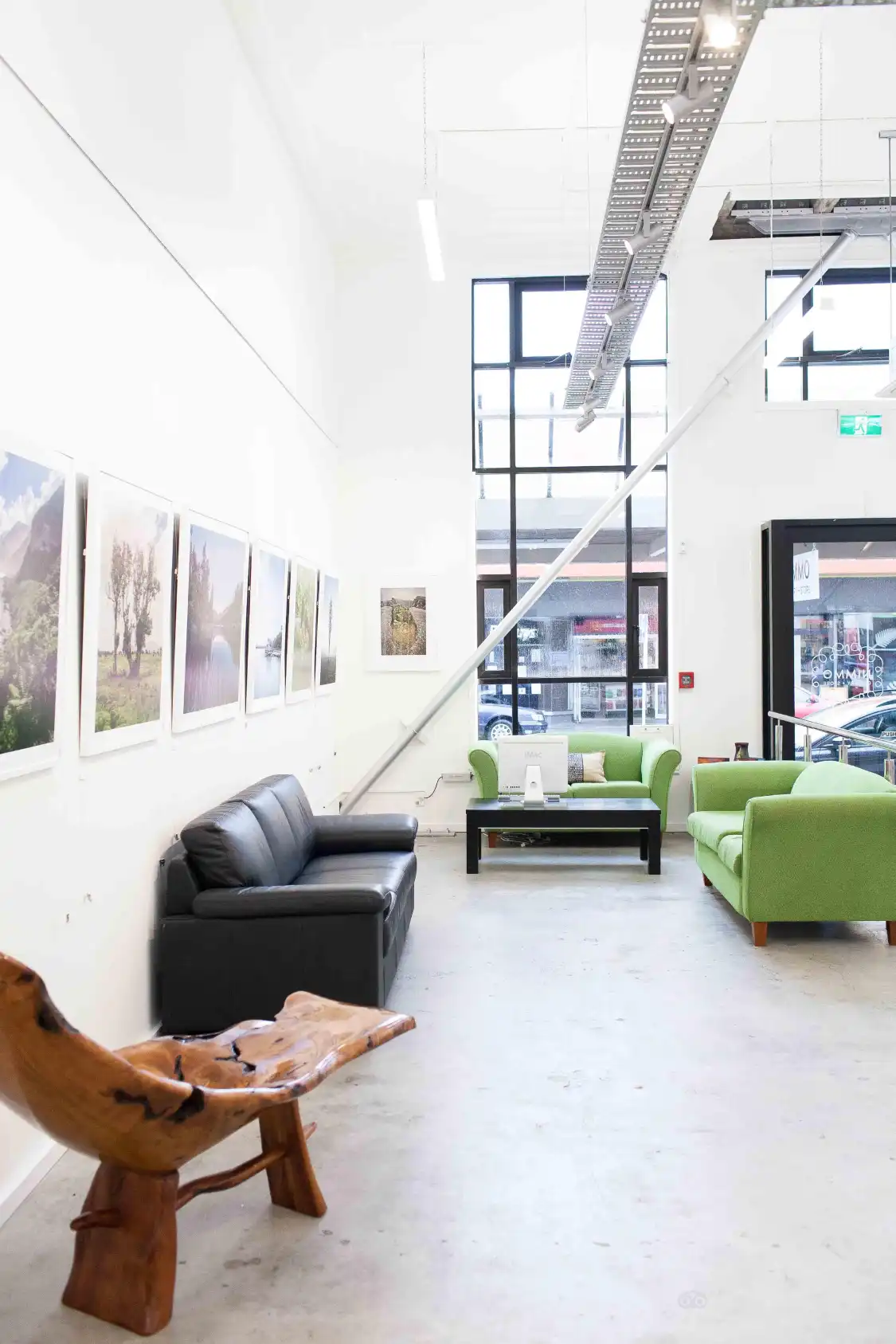 Hotels near Nimmo Gallery + Store