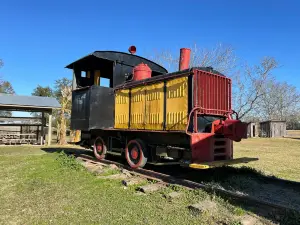 Laurel Valley Village Store