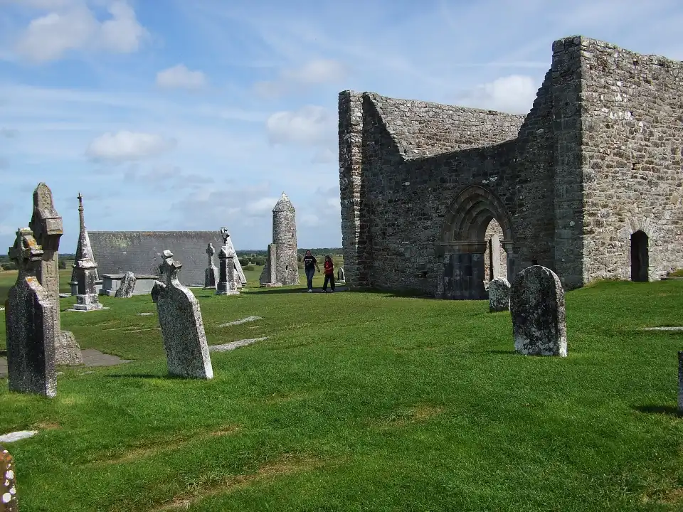 5_Clonmacnoise Monastic Site